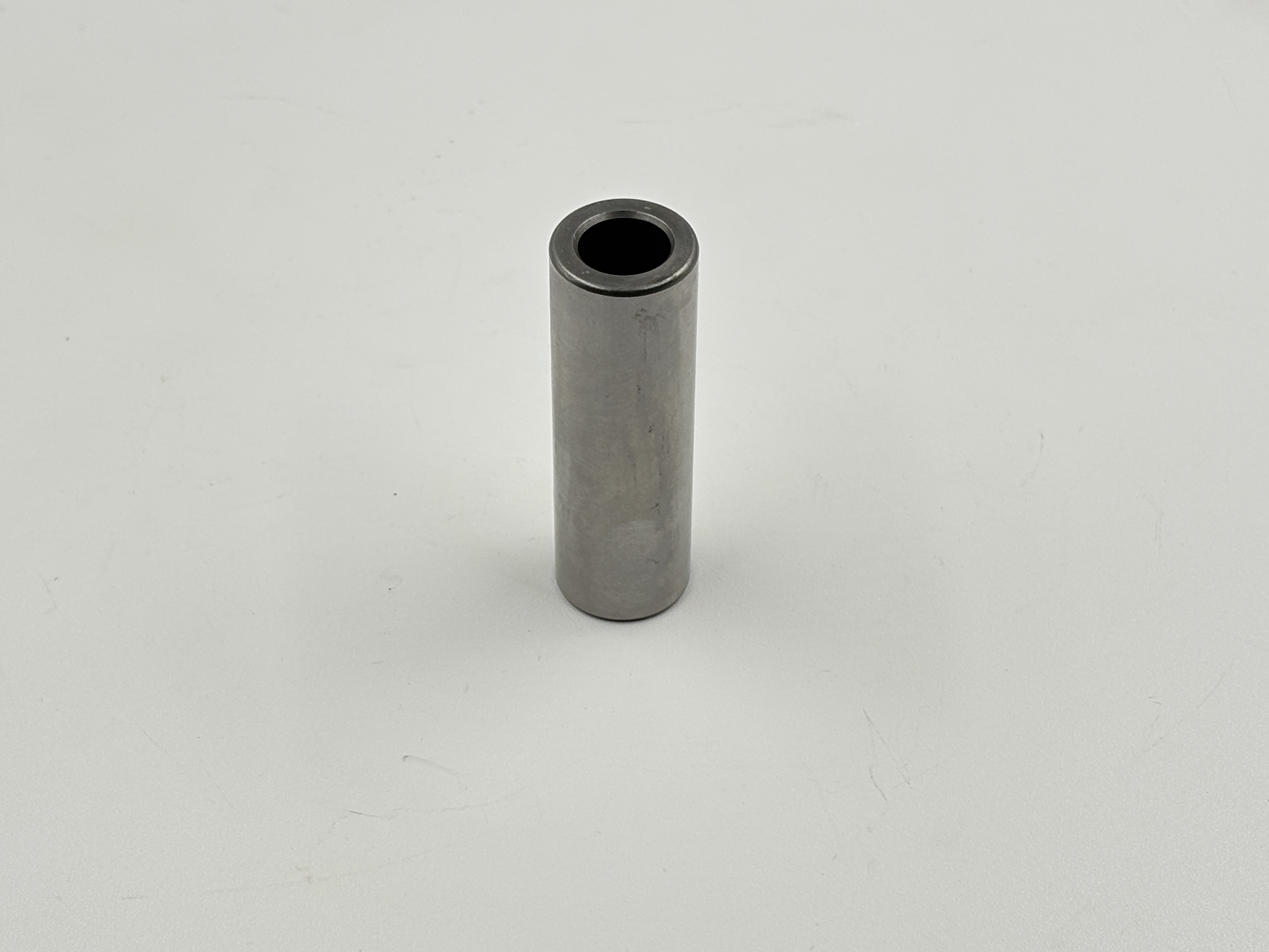 Палец Урал норм. (красн.)код каталог.0102-005-3 разм.20,9950